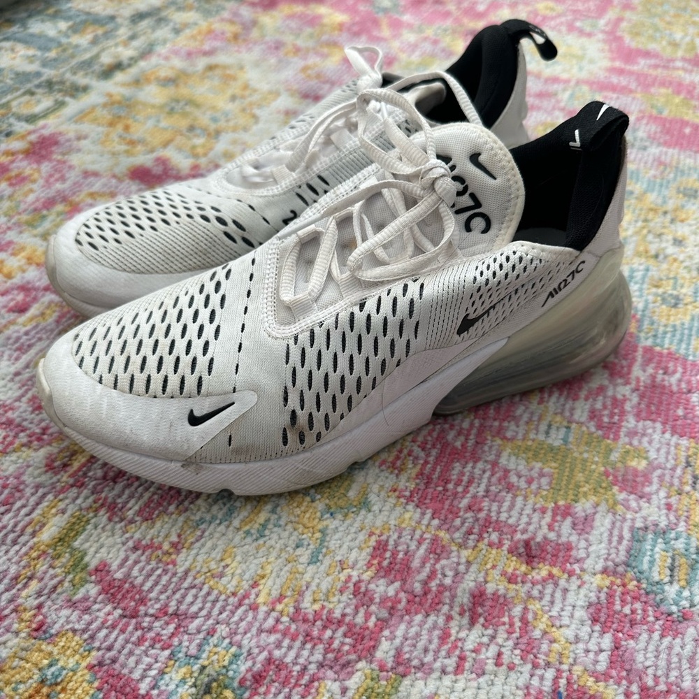 Nike Airmax 270 size 9
